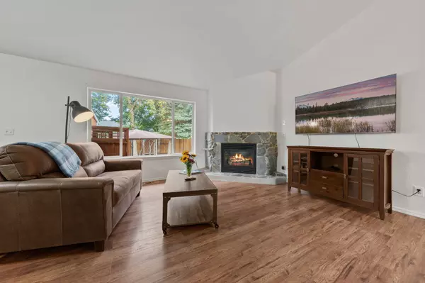 2723 15th ST, Redmond, OR 97756