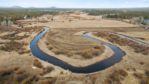 52975 Riverview DR, La Pine, OR 97739