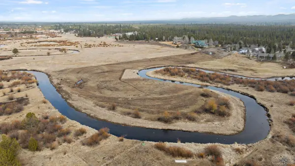 52975 Riverview DR, La Pine, OR 97739