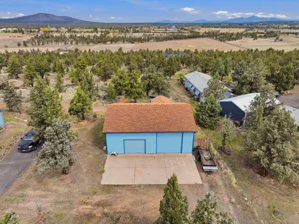 21130 Arid AVE, Bend, OR 97703