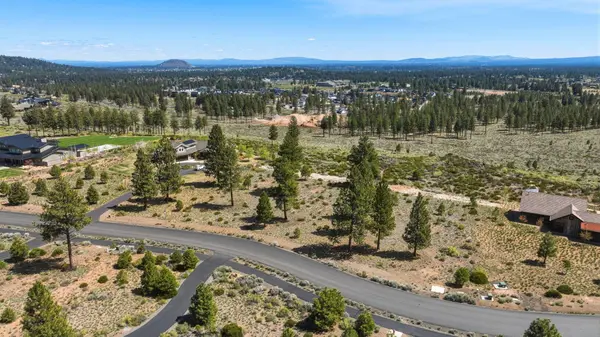 18835 Ridgeline DR, Bend, OR 97703