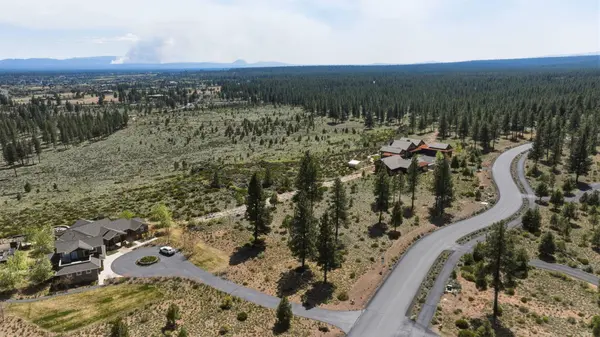 18835 Ridgeline DR, Bend, OR 97703