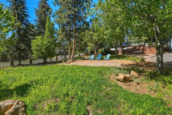 61573 Lake DR, Bend, OR 97702