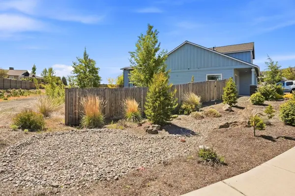 4722 Zenith AVE, Redmond, OR 97756