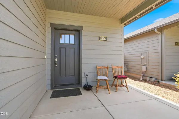 2576 Teak PL, Redmond, OR 97756