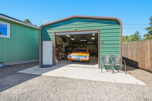 2813 North Pilot Butte DR, Bend, OR 97701
