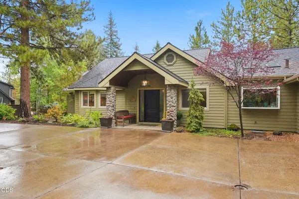 1267 Austin CT, Bend, OR 97703