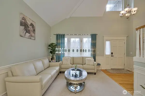 12612 SE 261 ST, Kent, WA 98030