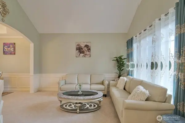 12612 SE 261 ST, Kent, WA 98030