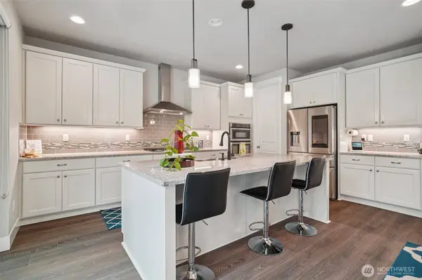 22745 SE 265th PL, Maple Valley, WA 98038