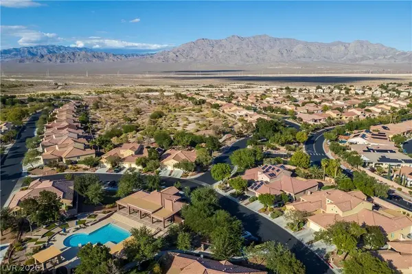 8648 Deering Bay DR, Las Vegas, NV 89131