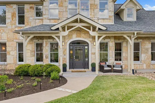 6216 Northern Dancer DR, Austin, TX 78746