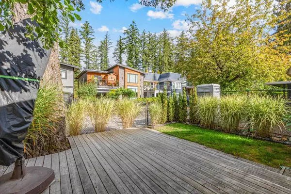 279 Fir ST, Chilliwack, BC V2R 4Y5