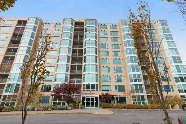 12148 224 ST #110, Maple Ridge, BC V2X 3N8