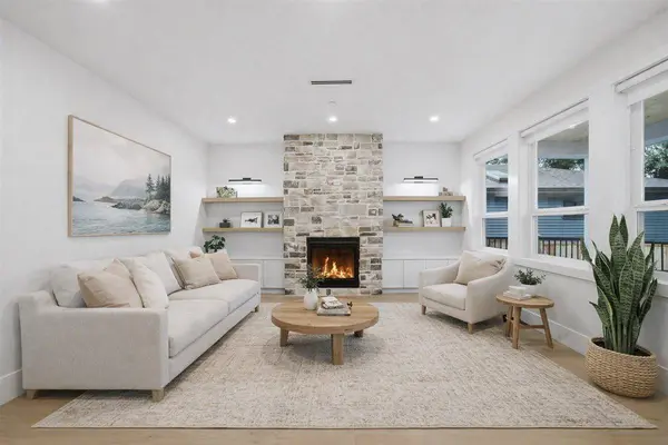 12050 York ST #1, Maple Ridge, BC V2X 5R9