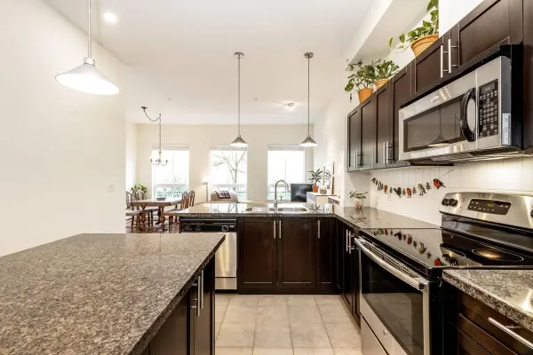 12283 224 ST #107, Maple Ridge, BC V2X 8Z3