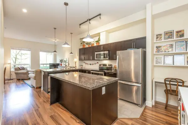 12283 224 ST #107, Maple Ridge, BC V2X 8Z3