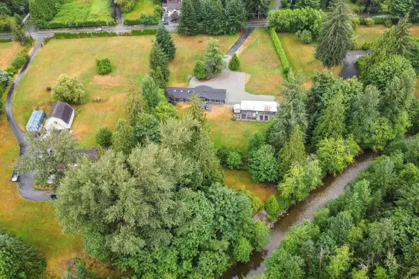 22948 132 AVE, Maple Ridge, BC V4R 0A8