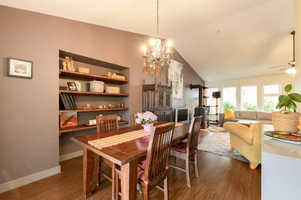 12193 Makinson ST, Maple Ridge, BC V2X 9P1