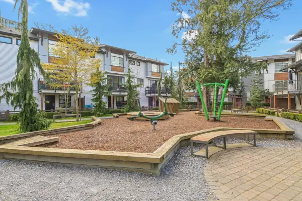 8508 204 ST #32, Langley, BC V2Y 0V8