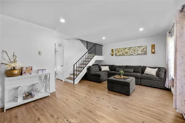 3010 Bradford #D, Santa Ana, CA 92707