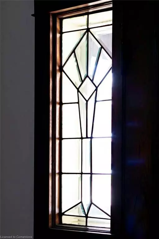 495 Dundurn Street S, Hamilton, ON L8P 4M2