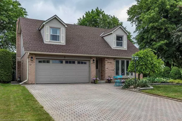 1 Leith Court, Ancaster, ON L9G 3V8