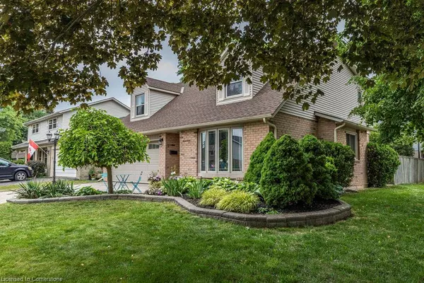 1 Leith Court, Ancaster, ON L9G 3V8