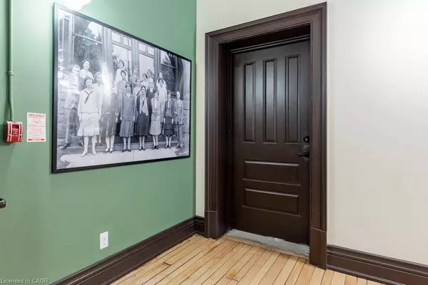 200 Stinson Street #217, Hamilton, ON L8N 4J5