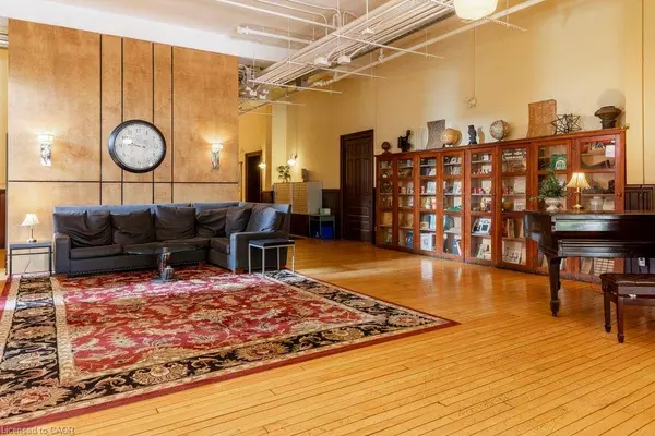 200 Stinson Street #217, Hamilton, ON L8N 4J5