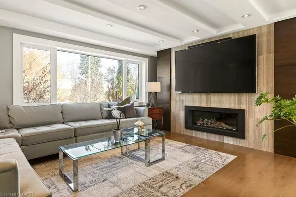 158 Ewen Road, Hamilton, ON L8S 3C7