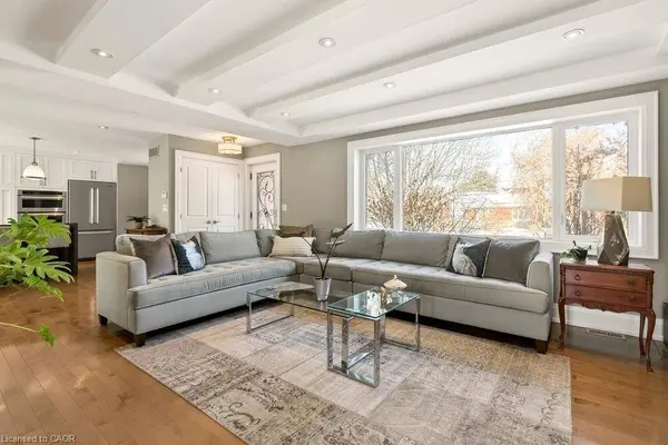 158 Ewen Road, Hamilton, ON L8S 3C7