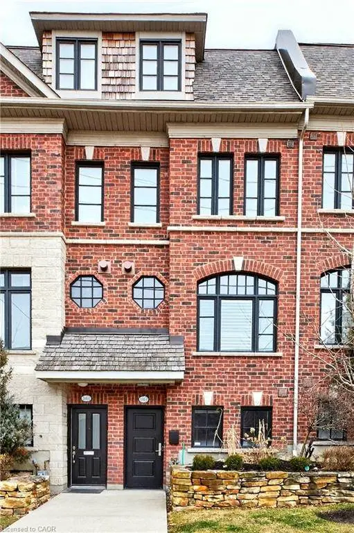 1862 Burnhamthorpe Road, Mississauga, ON L4X 2S5
