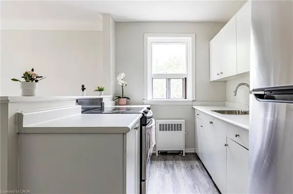 118 St. Joseph's Drive #303, Hamilton, ON L8N 2E7