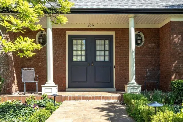 399 Hess Street S, Hamilton, ON L8P 3R2