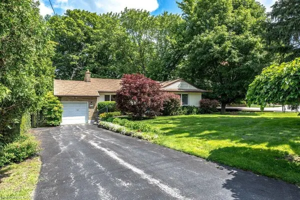 803 Montgomery DR, Ancaster, ON L9G 3H6