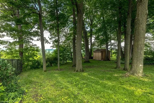 803 Montgomery DR, Ancaster, ON L9G 3H6