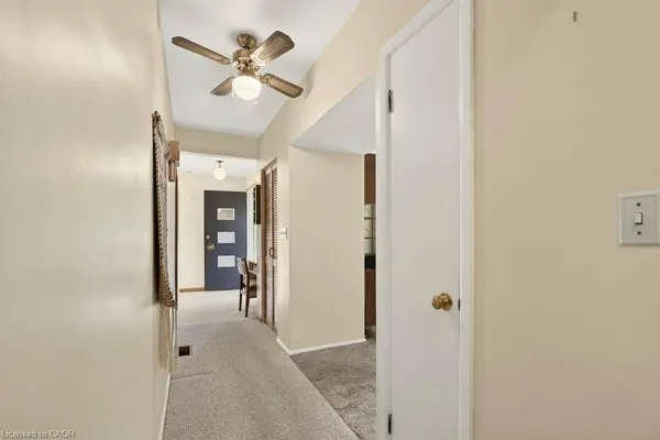 803 Montgomery Drive, Ancaster, ON L9G 3H6