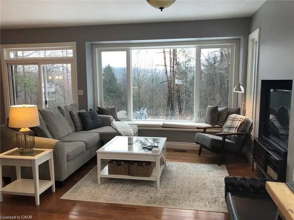 1387 Milburough Line, Carlisle, ON L0P 1B0
