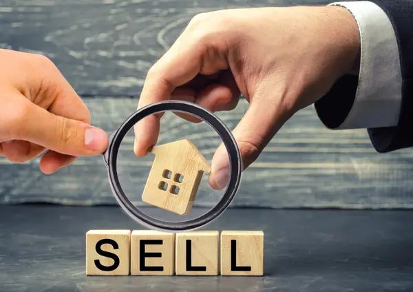 Top Staging Tips to Sell Your California Home Faster,Cyndi Lesinski