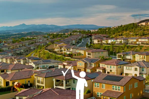 Living in Castaic, CA: What Homebuyers Should Know Before Moving There
