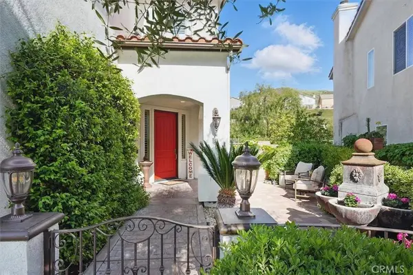 29160 Harmony WAY, Saugus, CA 91390