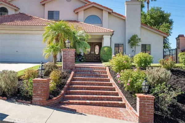 27641 Sutters Pointe, Saugus, CA 91350