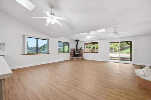 25758 Bellemore Dr, Ramona, CA 92065