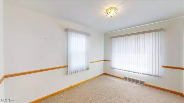 2844 Highland AVE, Poland, OH 44514