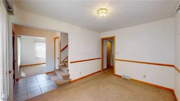 2844 Highland AVE, Poland, OH 44514