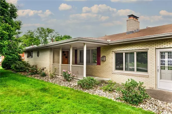 54 Creed CIR, Campbell, OH 44405