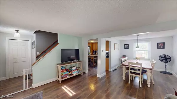 841 Oregon AVE, Mcdonald, OH 44437