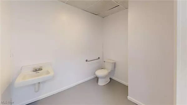 111 Jennings AVE #111, Salem, OH 44460