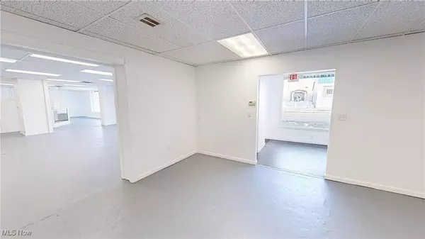 111 Jennings AVE #111, Salem, OH 44460